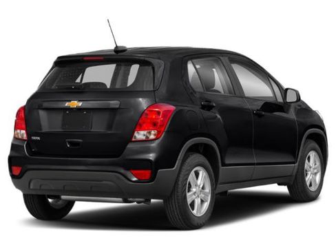 Used 2020 Chevrolet Trax LS w/ Tint and Cruise Package AWD/4WD image 2