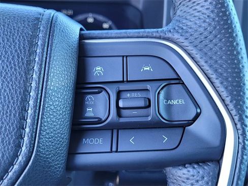 Used 2024 Toyota Tacoma TRD Sport image 19