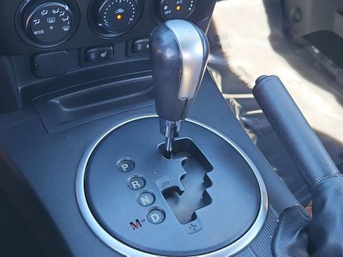 Used 2008 MAZDA MX-5 Miata Grand Touring image 21