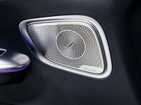 Certified 2026 Mercedes-Benz GLC 300 4MATIC image 7