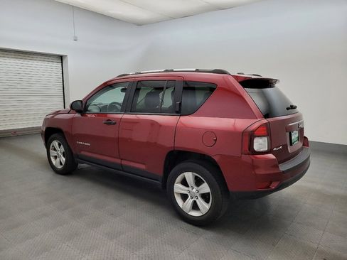 Used 2016 Jeep Compass Latitude AWD/4WD image 3