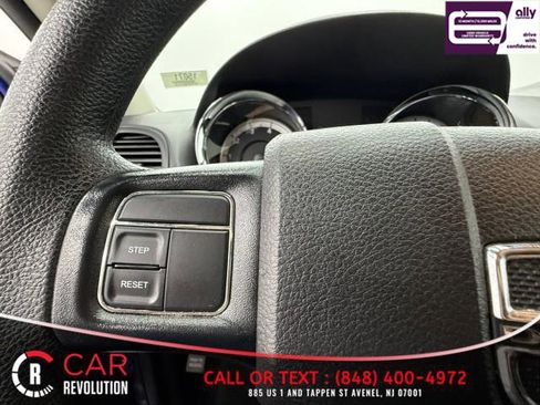 Used 2019 Dodge Grand Caravan SE image 19
