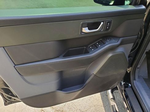 Used 2025 INEOS Grenadier image 15