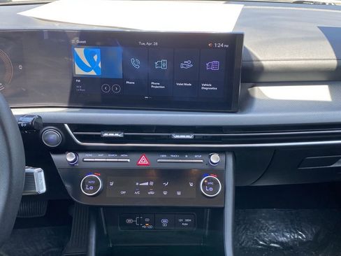 Used 2025 Hyundai Sonata SEL FWD image 28