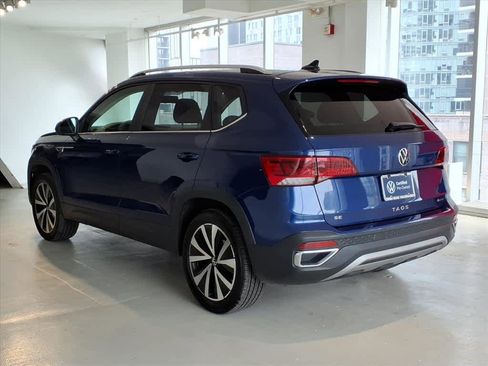 Used 2022 Volkswagen Taos SE image 6