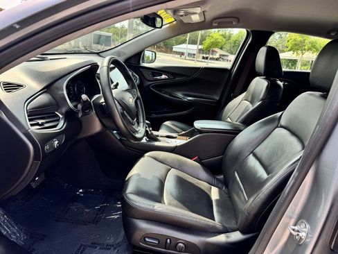 Used 2024 Chevrolet Malibu LT FWD image 14