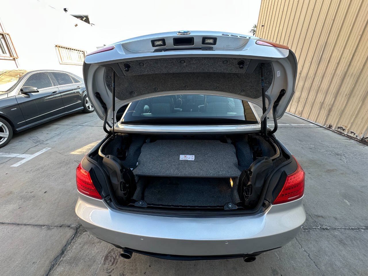 Used 2013 BMW 335i Convertible RWD image 15