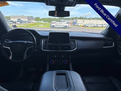 Used 2022 Chevrolet Tahoe Z71 w/ Z71 Off-Road Package AWD/4WD image 14