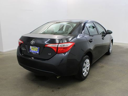 Used 2016 Toyota Corolla LE FWD image 5