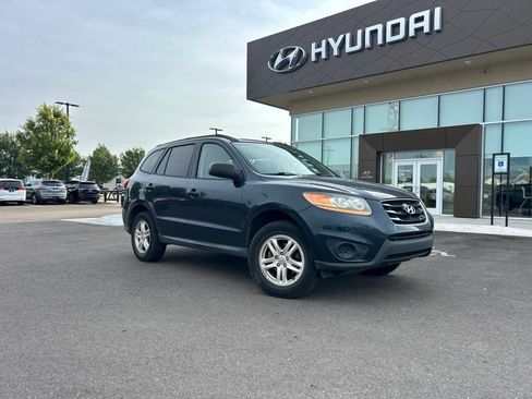Used 2011 Hyundai Santa Fe GLS FWD image 5