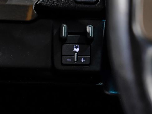Used 2020 GMC Yukon XL Denali RWD image 27