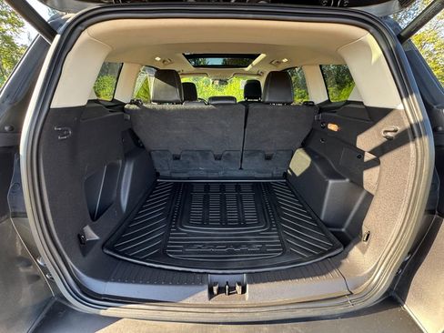 Used 2019 Ford Escape SEL AWD/4WD image 10