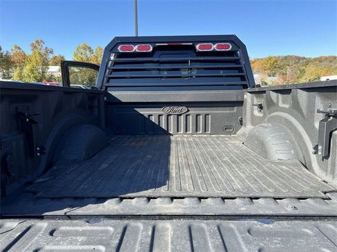 Used 2021 Ford F350 Lariat w/ Chrome Package image 26