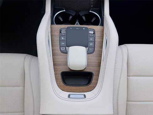 Used 2025 Mercedes-Benz GLE 350 4MATIC image 20