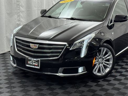Used 2019 Cadillac XTS Luxury image 5
