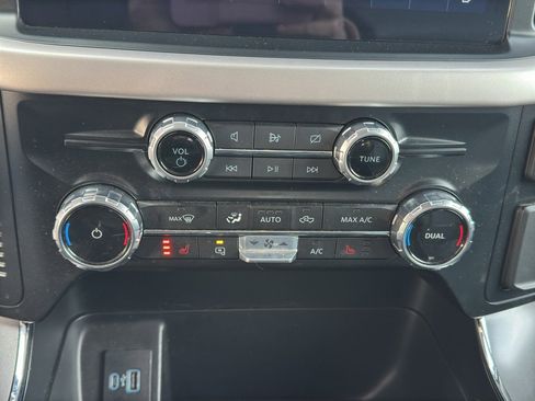 Used 2023 Ford F150 Lightning Pro image 23