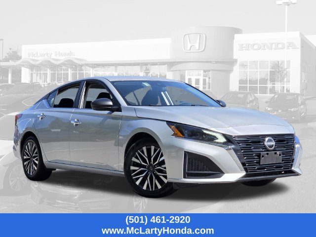 Used 2024 Nissan Altima 2.5 SV FWD image 20