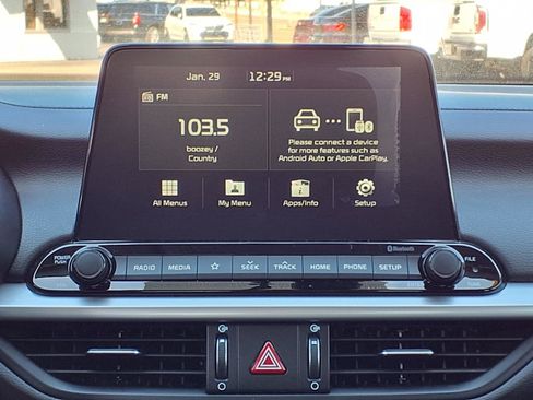 Used 2019 Kia Forte LXS image 8