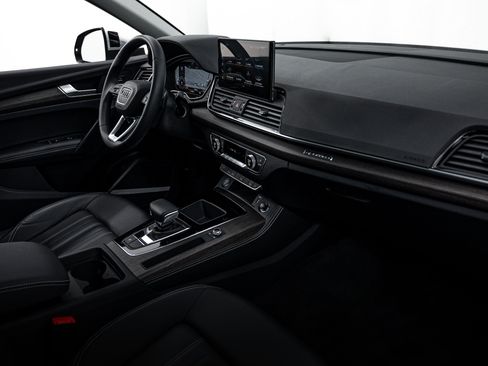 Certified 2023 Audi Q5 2.0T Premium Plus w/ Premium Plus Package AWD/4WD image 8