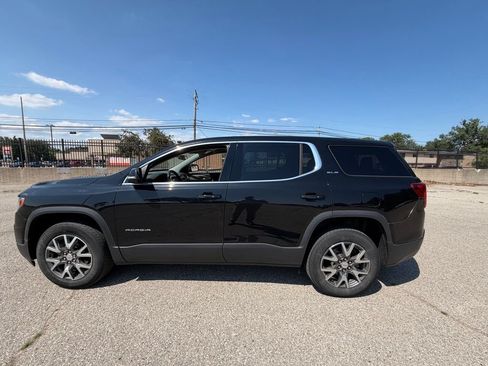 Certified 2023 GMC Acadia SLE FWD image 5