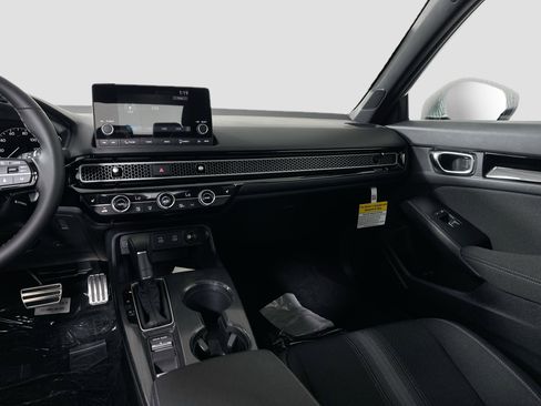 New 2026 Honda Civic Sport image 17