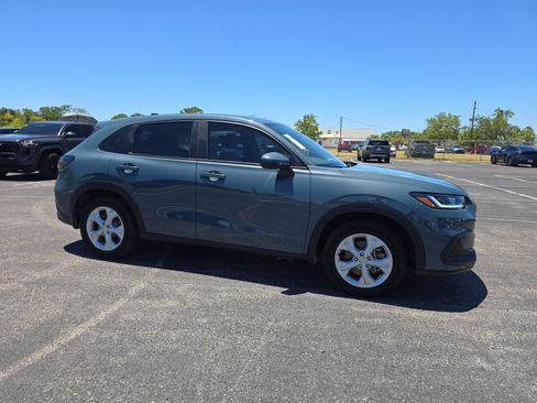 Used 2025 Honda HR-V LX image 2