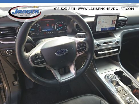 Used 2024 Ford Explorer XLT w/ Equipment Group 202A image 16