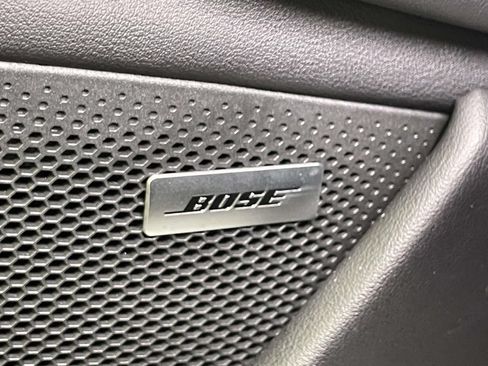 Certified 2025 Porsche Taycan 4S AWD/4WD image 37