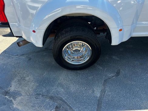 Used 2019 Ford F350 XL w/ Power Equipment Group RWD image 11