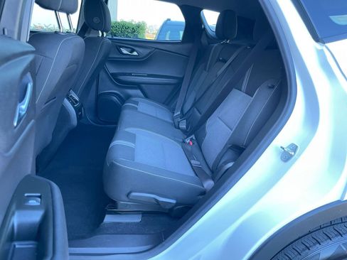 Used 2025 Chevrolet Blazer LT image 38