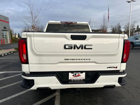 Used 2020 GMC Sierra 1500 AT4 image 4