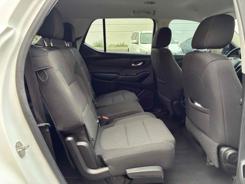 Used 2020 Chevrolet Traverse LS FWD image 44