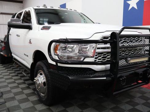 Used 2019 RAM 3500 Tradesman AWD/4WD image 16
