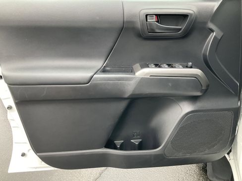 Used 2023 Toyota Tacoma w/ Trail Edition AWD/4WD image 30