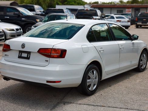 Used 2016 Volkswagen Jetta S FWD image 7