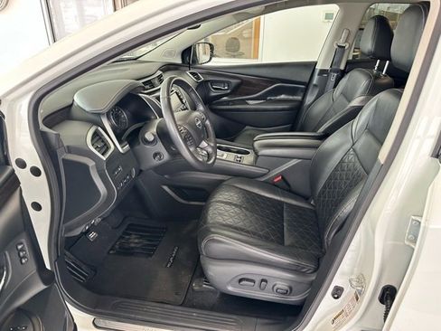 Used 2023 Nissan Murano Platinum image 8