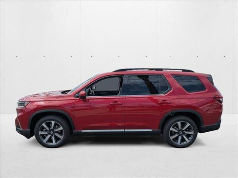 New 2025 Honda Pilot Touring image 5
