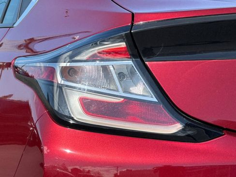 Used 2017 Chevrolet Volt Premier w/ Driver Confidence II Package image 47