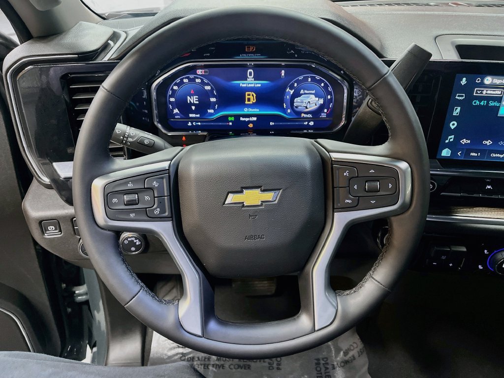 Used 2025 Chevrolet Silverado 1500 LT w/ All Star Edition Plus AWD/4WD image 11