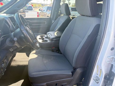 Certified 2024 RAM 2500 Big Horn AWD/4WD image 13