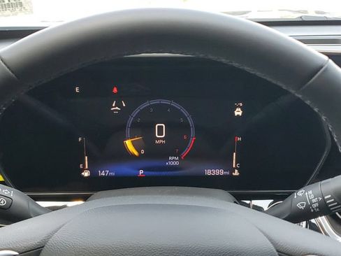 Used 2025 Chevrolet Trax ACTIV w/ Driver Confidence Package FWD image 26