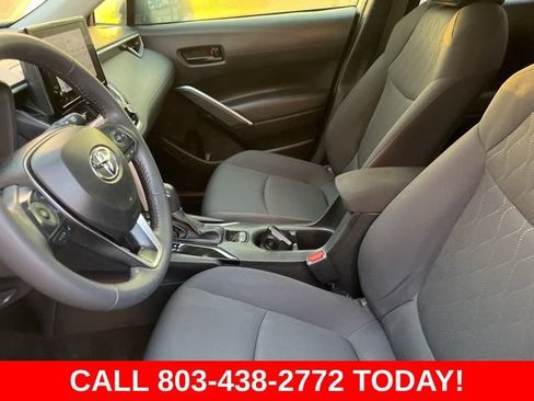 Used 2024 Toyota Corolla Cross LE AWD/4WD image 9