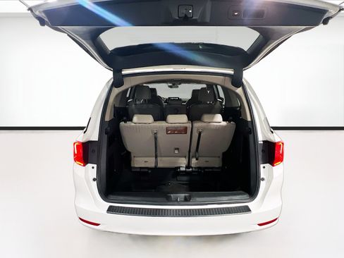 Used 2019 Honda Odyssey EX-L image 19
