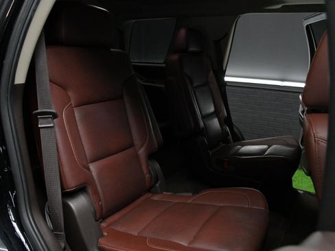 Used 2016 Chevrolet Tahoe LTZ RWD image 34
