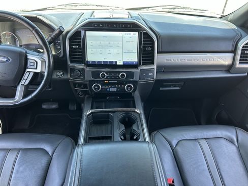 Used 2022 Ford F250 Platinum w/ Tremor Off-Road Package AWD/4WD image 14