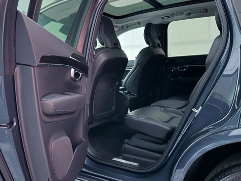 Used 2019 Volvo XC90 T6 Momentum w/ Advanced Package image 21