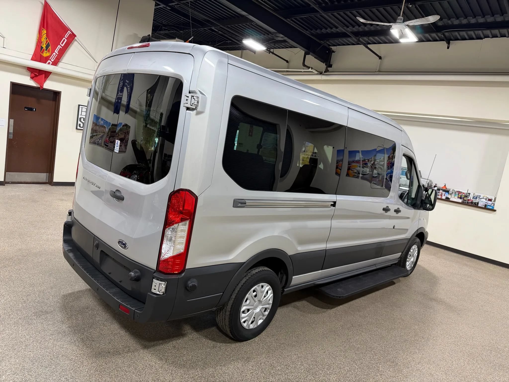 Used 2015 Ford Transit 250 148 Medium Roof RWD image 16