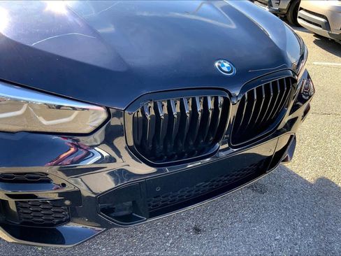 Used 2022 BMW X5 xDrive45e w/ M Sport Package image 27