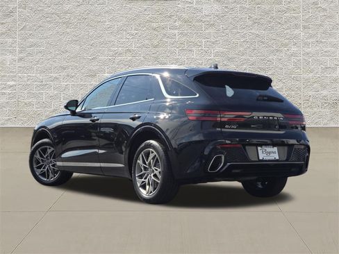 Used 2025 Genesis GV70 2.5T AWD/4WD image 5