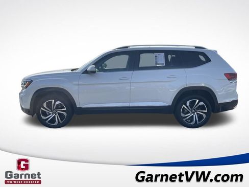 Certified 2023 Volkswagen Atlas SEL image 2